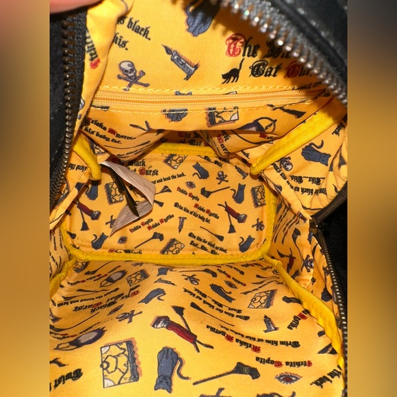 Binx Loungefly backpack - Picture 5 of 8